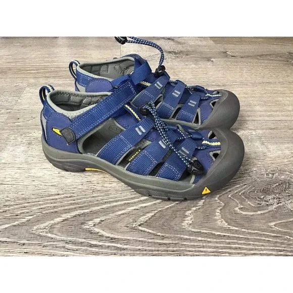 KEEN Newport H2 Sandals Youth Boys Size 4 Blue Waterproof Kids Hiking 1009962