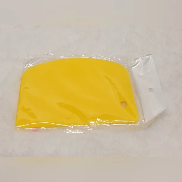 ✨️Nwt Bright Yellow Baking Supplies