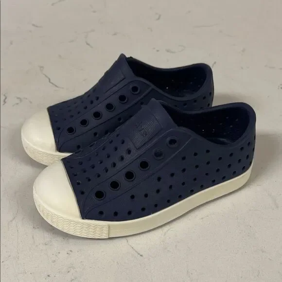 Native Jefferson Slip-on Sneakers Toddler/Little Kid Water Shoe Navy Blue Size 7