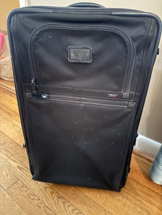 Tumi Alpha 22