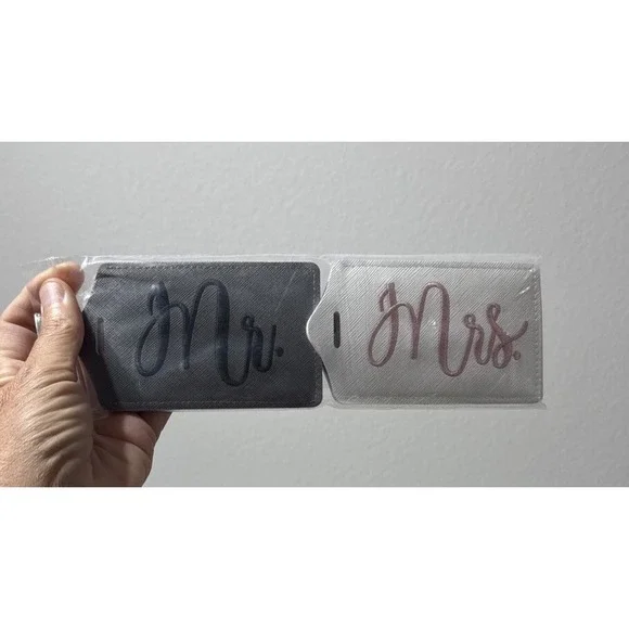 Mr & Mrs Luggage Tag SET Faux Leather Gray/White 4