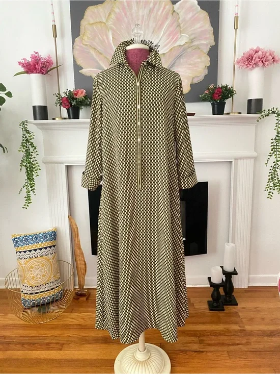 Green and Cream Geometric 3/4 Sleeve Maxi Dress
