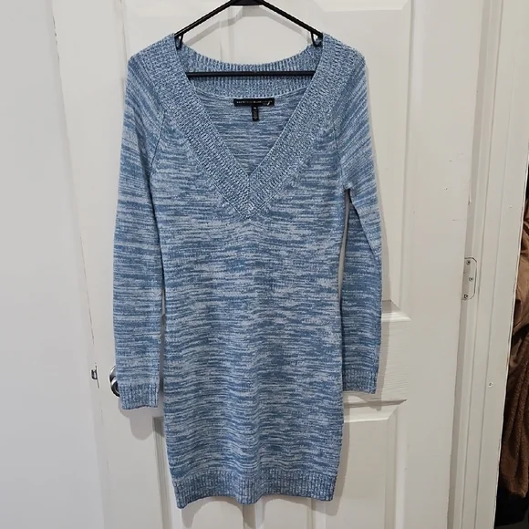 White House Black Market Light Blue Long Sleeve Sweater Dress‎ Size Xsmall