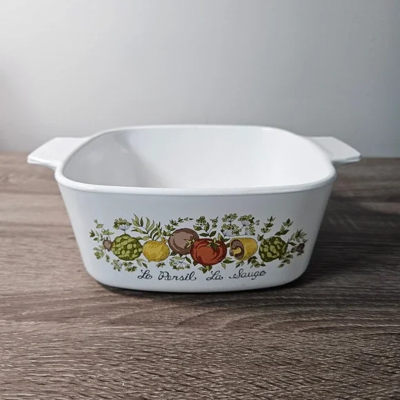 Corning Ware Spice of Life 1.5 Qt Casserole Dish A-1 1/2-B Le Persil La Sauge
