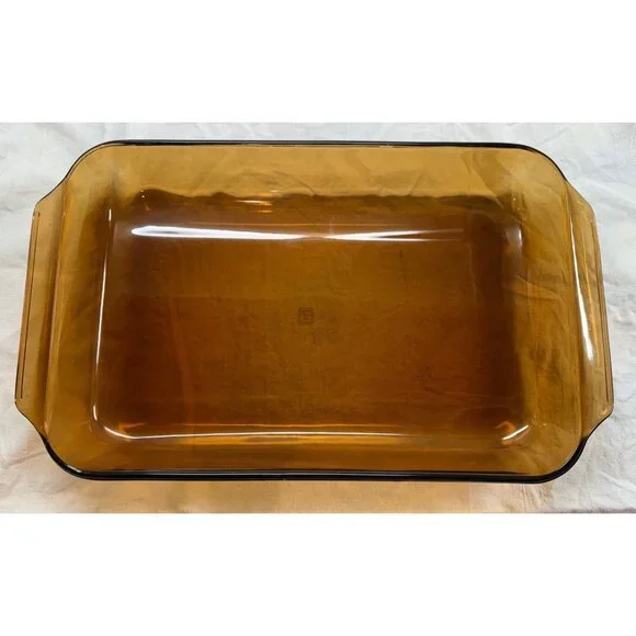 Amber Anchor‎ hocking 3 qt 9x13.5