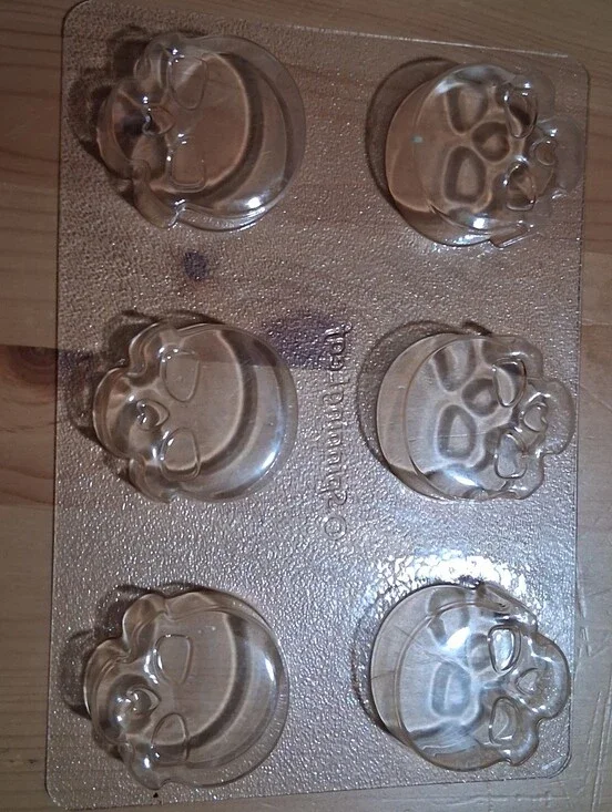 Skull Halloween Chocolate Mold For Oreos