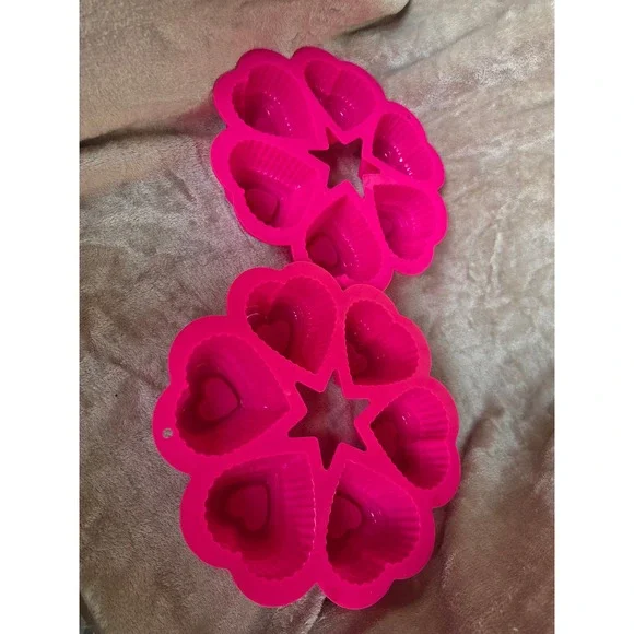 Set of 2 Hot Pink Silicone Heart Baking Molds Fluted Cupcake Muffin Tins