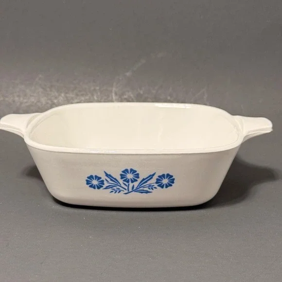 Corning Ware Cornflower Blue P-41 Petite Pan Vintage‎ White Square Baking Dish *