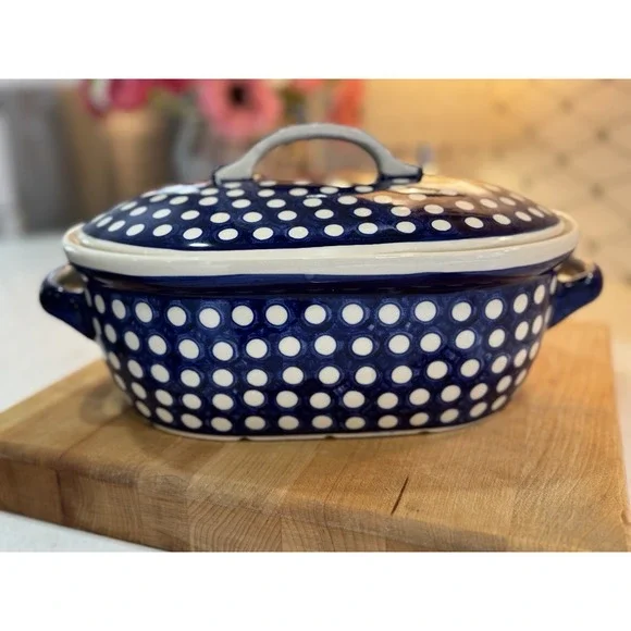 Handmade BOLESLAWIEC Polish Blue Pottery Oval  Baker With Lid WIZA