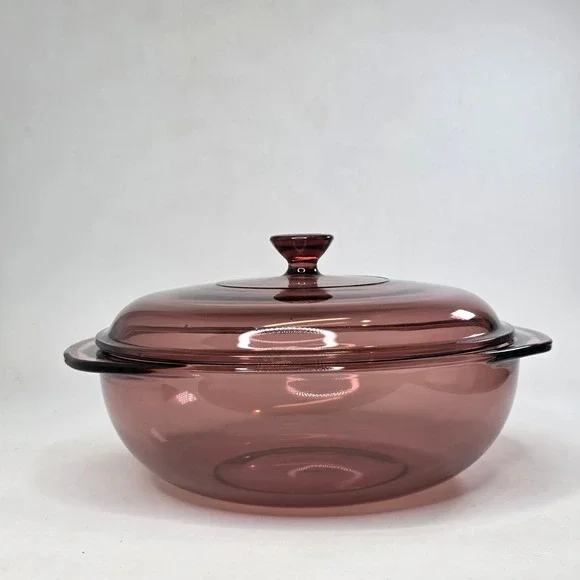 Pyrex Visions Cranberry Glass Casserole Dish with Lid Round Baker V-2.5-B