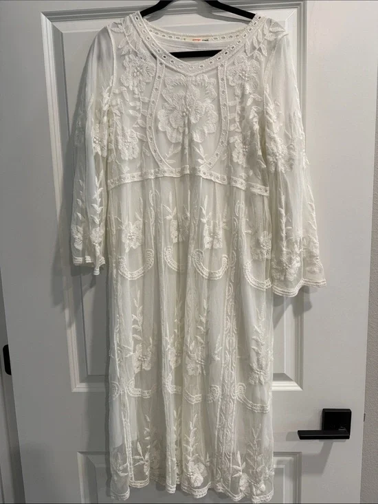 Orange Creek lined lace dress. Sz m l