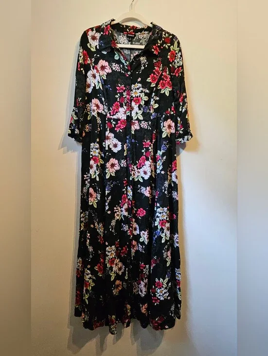 Torrid Black Floral Maxi Dress Large
