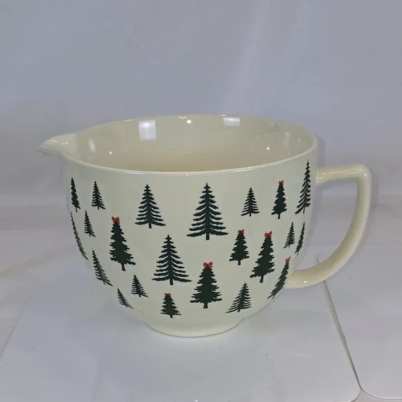 The Bake Shop Christmas Tree Large 12