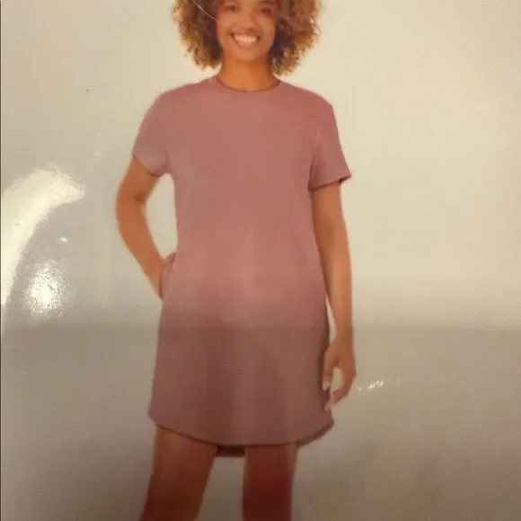 Elegant Mauve Midi Dress