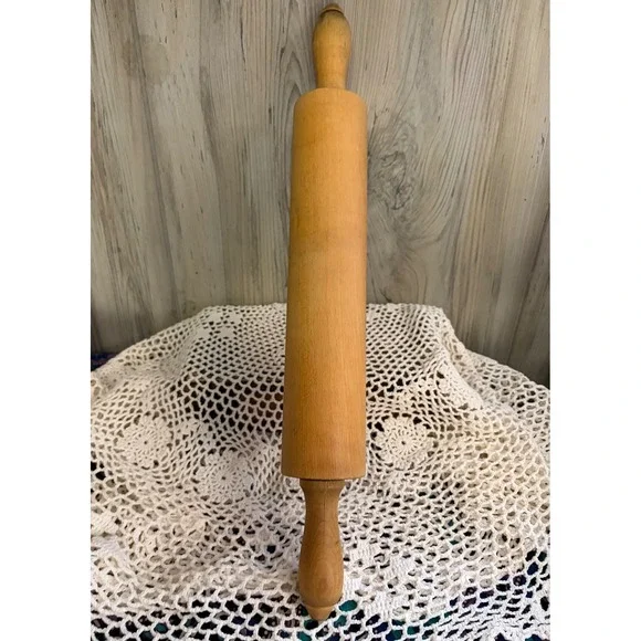 Vintage Wood Rolling Pin Farmhouse Kitchen Baker Tool USA