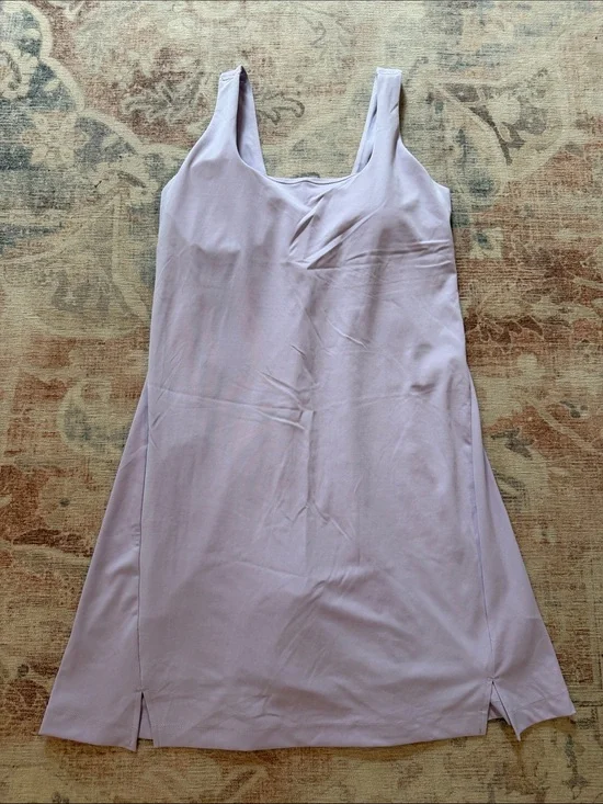 Old navy athletic dress w/ built in shorts