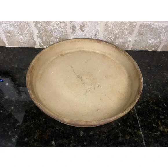 Pampered Chef 11 in Deep Dish Pan Baking Dish Stoneware Family Heritage Seasoned