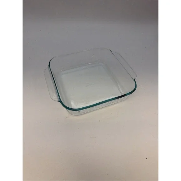 Pyrex 222 Clear Glass 8x8x2 Inch Square Baking Dish Casserole