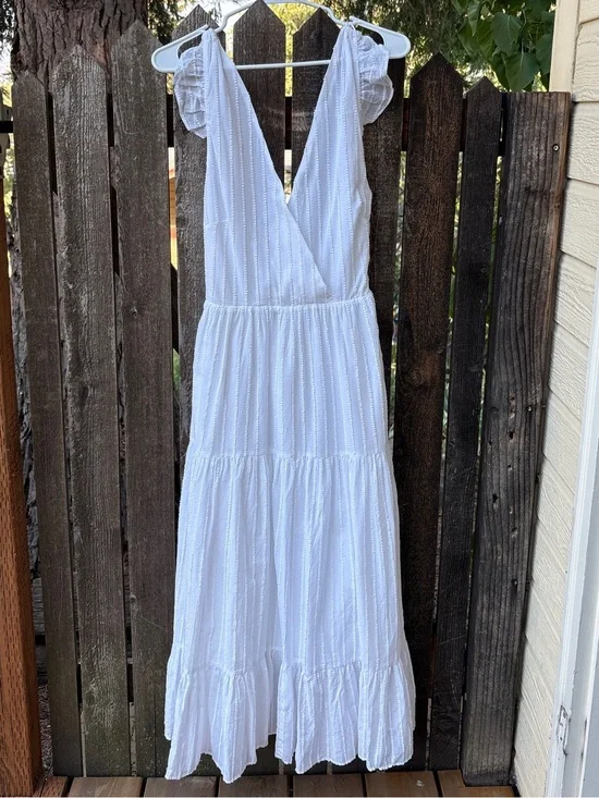 Zara 100% Cotton Pleated White Dress With Lace Up Back & Tiered Skirt NWT Sz S