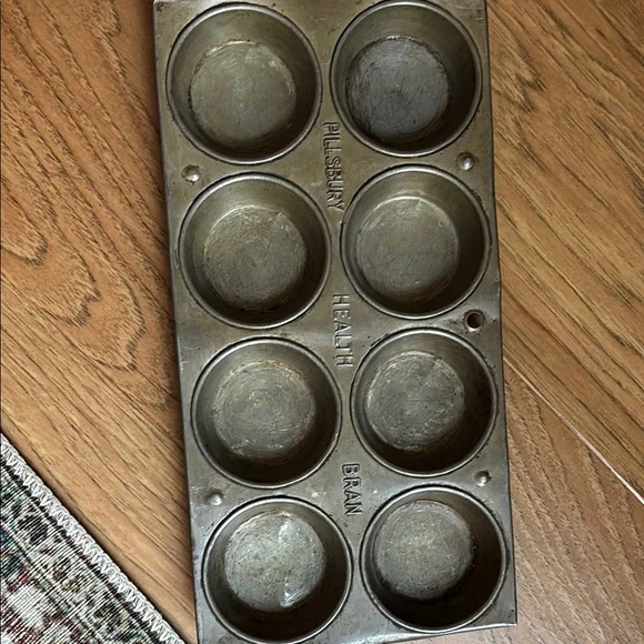 Pillsbury Muffin Pan