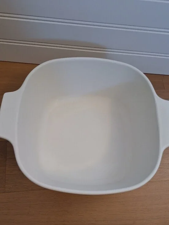 Very Clean. Vintage 3qt Spice Of Lice Corning Ware Casserole With Lid. A-3-B