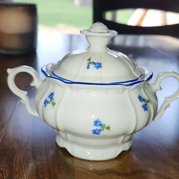 MZ CZECHOSLOVAKIA Floral White and Blue Ceramic Sugar Bowl