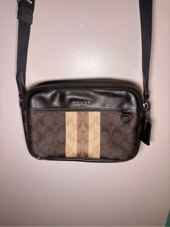 Coach Men’s Brown Signature Canvas Messenger with Tan Stripe