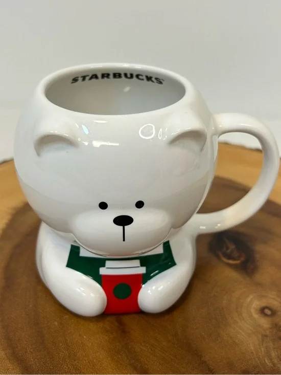 Starbucks‎ 2025 Christmas Mug Ceramic Bearista Bear 12 oz limited release