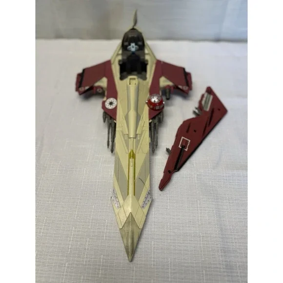 Hasbro Star Wars Obi-Wan Kenobi Jedi Starfighter Ship Vehicle 2004 3.75