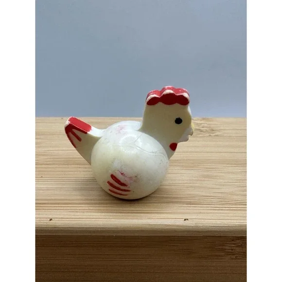 Vintage Fisher Price little people WHITE hen chicken for Farm
