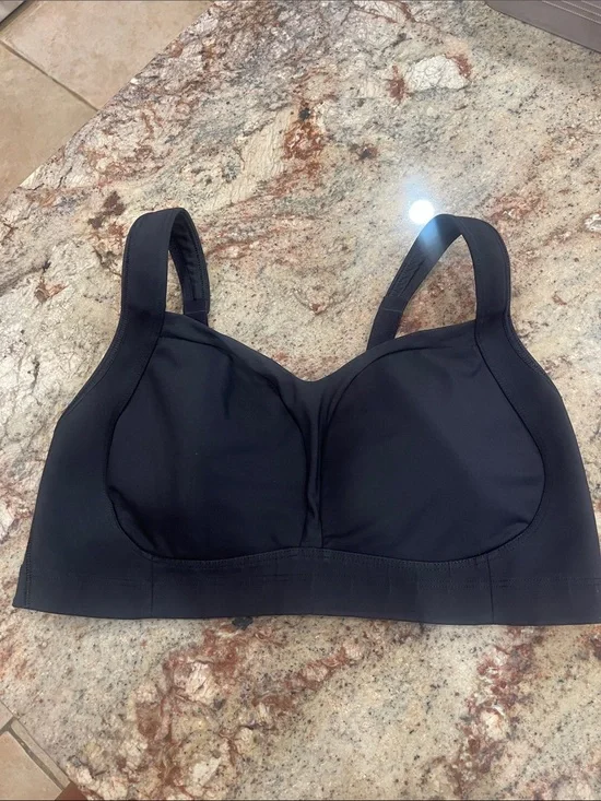 Lulu 🍋 Wireless Black Comfort Sports Bra 34D
