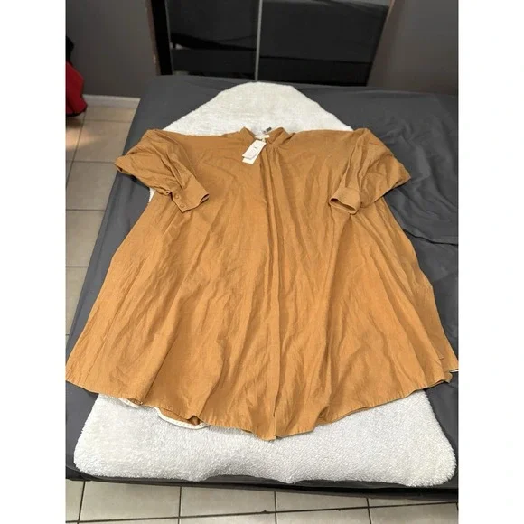 11.11 Eleven Eleven Women's Dancers Robe Button Mustard Yellow Size‎ Medium