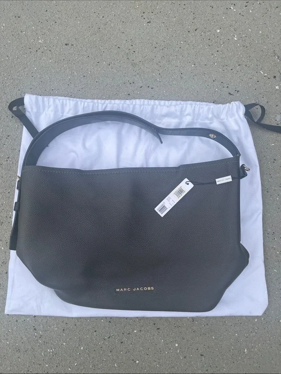 Marc Jacobs Black Pebbled Leather Messenger Tote