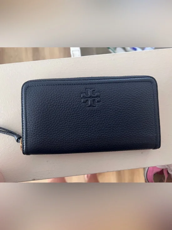 Tory Burch Black Pebbled Leather Zip Around Phone Wallet