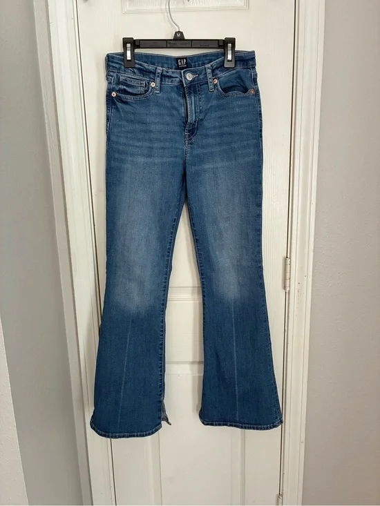GAP Medium Blue Flare Jeans - Women's