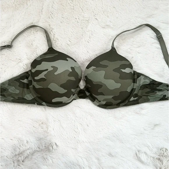 VS PINK Wear Everywhere Lightly Lined Bra Campo size 34D