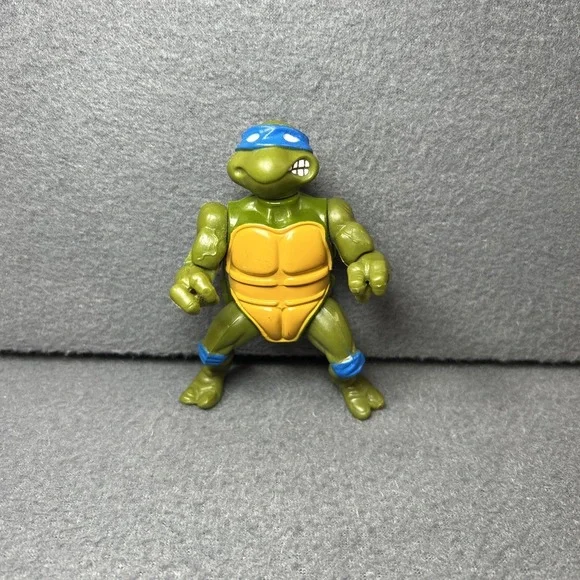 Vintage 1988 Leonardo TMNT Action Figure Playmates Teenage Mutant Ninja‎ Turtles