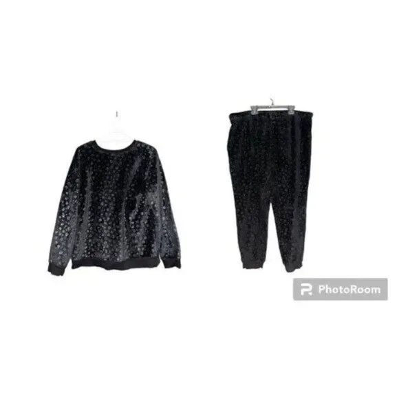 Secret Treasures Dark Grey Leopard Pajamas