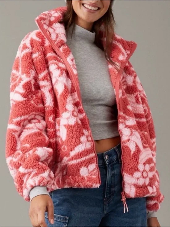 American Eagle Zip-Up Bear Hug Sherpa Huggable Sweatshirt Red XS/S