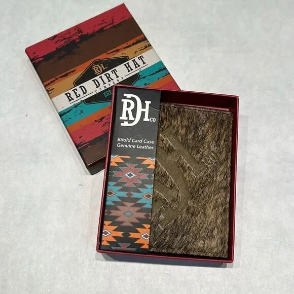 NEW Red Dirt Hat Co Logo Natural Brindle Hair On Leather Bifold Card Case Wallet
