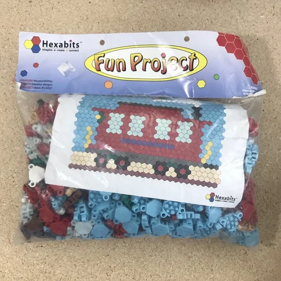 New Hexabits Train Flexible Building Tiles 2D 3D, Imagine Create Connect, NIP