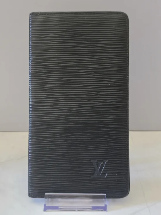 Louis Vuitton Brazza Wallet Black Epi Leather Long Bifold Organizer