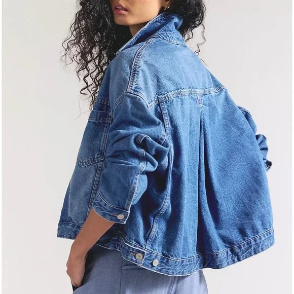 We the Free Opal Swing Denim Jacket L Blue Oversized Trucker Relaxed Slouchy