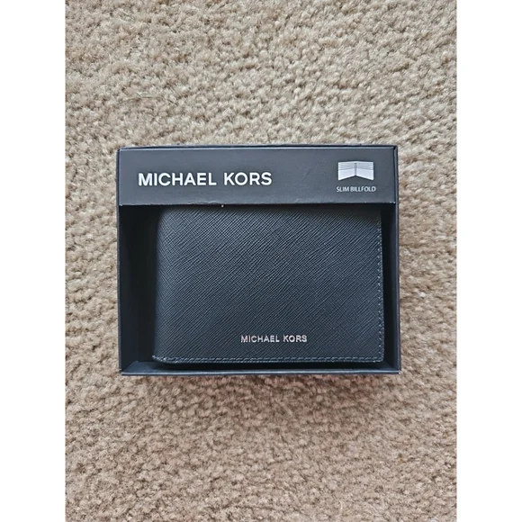 Michael Kors Men's Jet Set Billfold Wallet Black PVC Leather