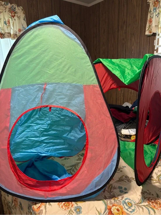 Roadacc play tent