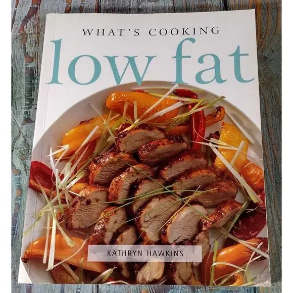 What's Cooking Low Fat by‎ Kathryn Hawkins