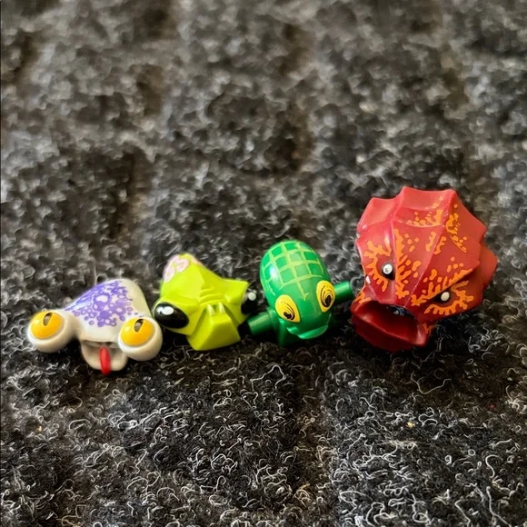 Lego Monster/Alien Heads Aliens (Set Of 4)