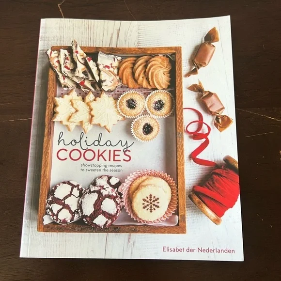 Holiday Cookies by Elisabeth der Nederlanden