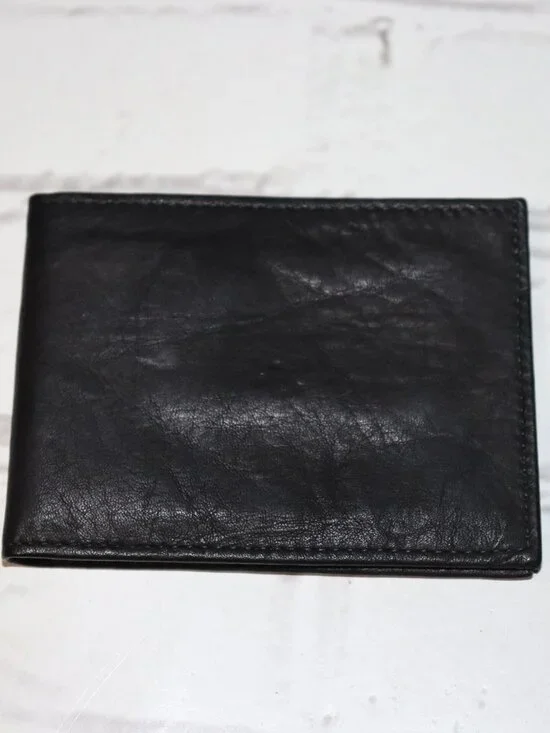 ✨ Croft & Barrow Black Wallet · 3.5