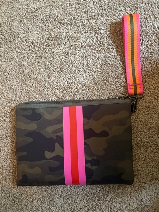 Haute Shore Camo Wristlet Pouch with Pink & Red Contrasting Stripe
